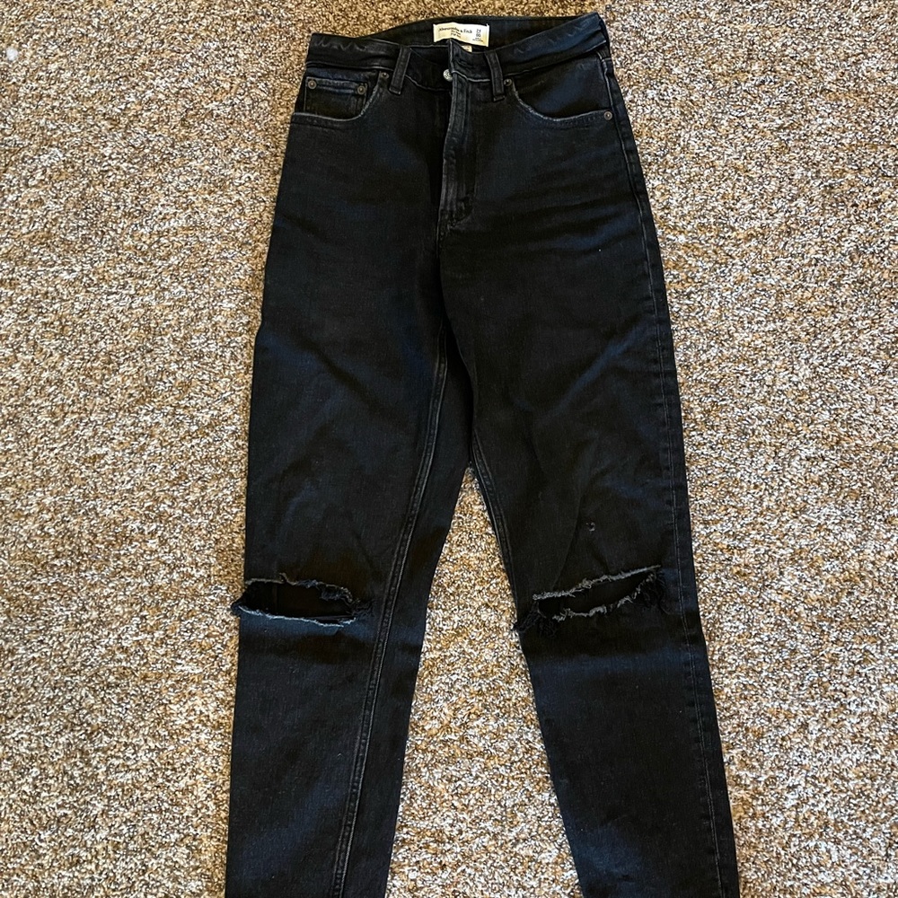 Abercrombie The Mom Rise Curve Love Jeans